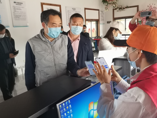 江西省文旅厅长池红视察高安百峰岭景区 推动乡村旅游复工复产