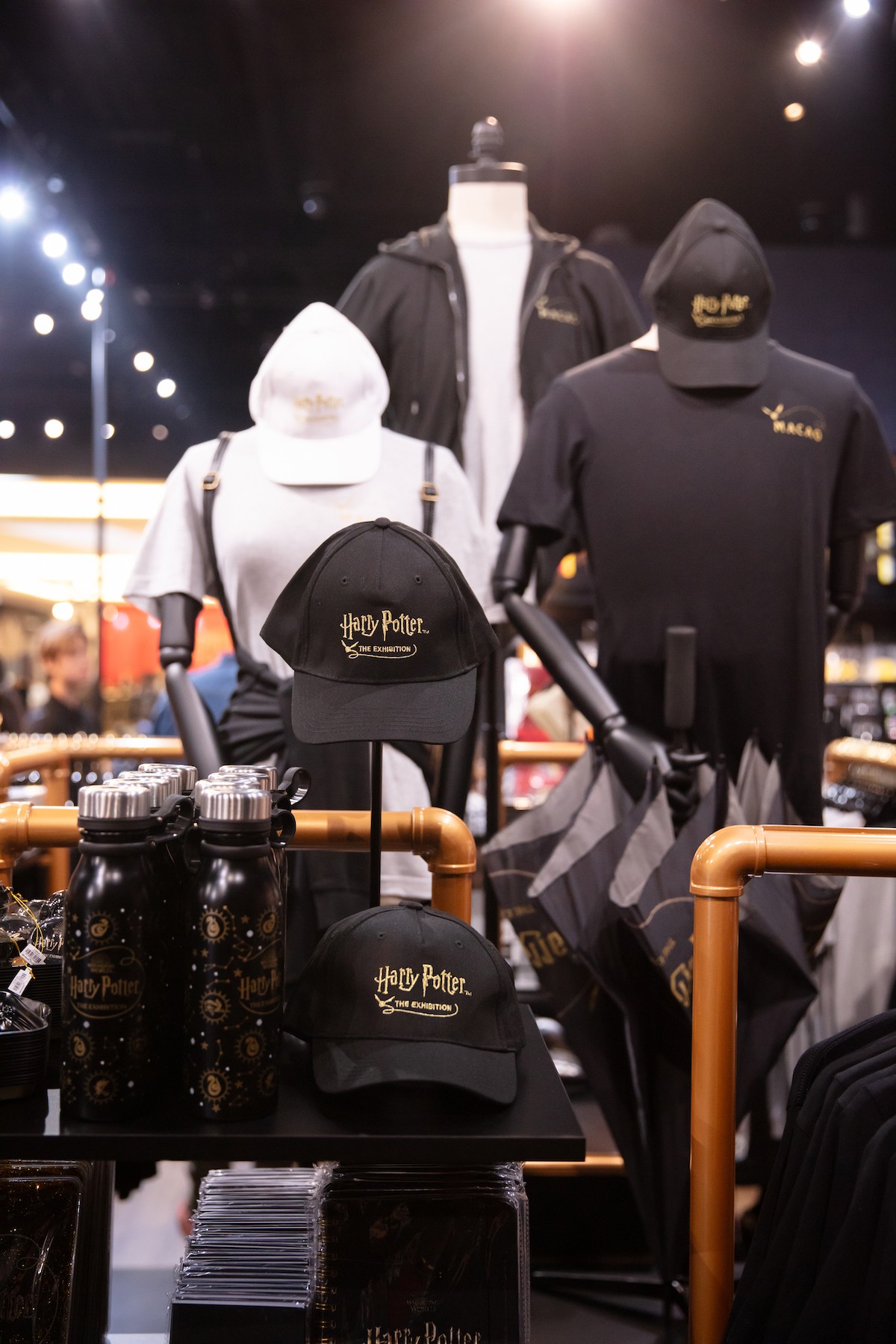 哈利·波特™:展览 今日于澳门伦敦人盛大开幕 立即购买门票 展开魔法之旅!