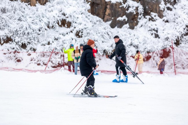元旦小长假到绵阳九皇山,体验高速直达的“冰雪世界”